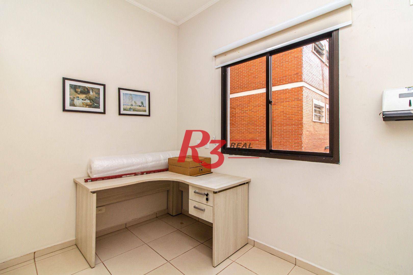 Casa para alugar com 5 quartos, 159m² - Foto 28