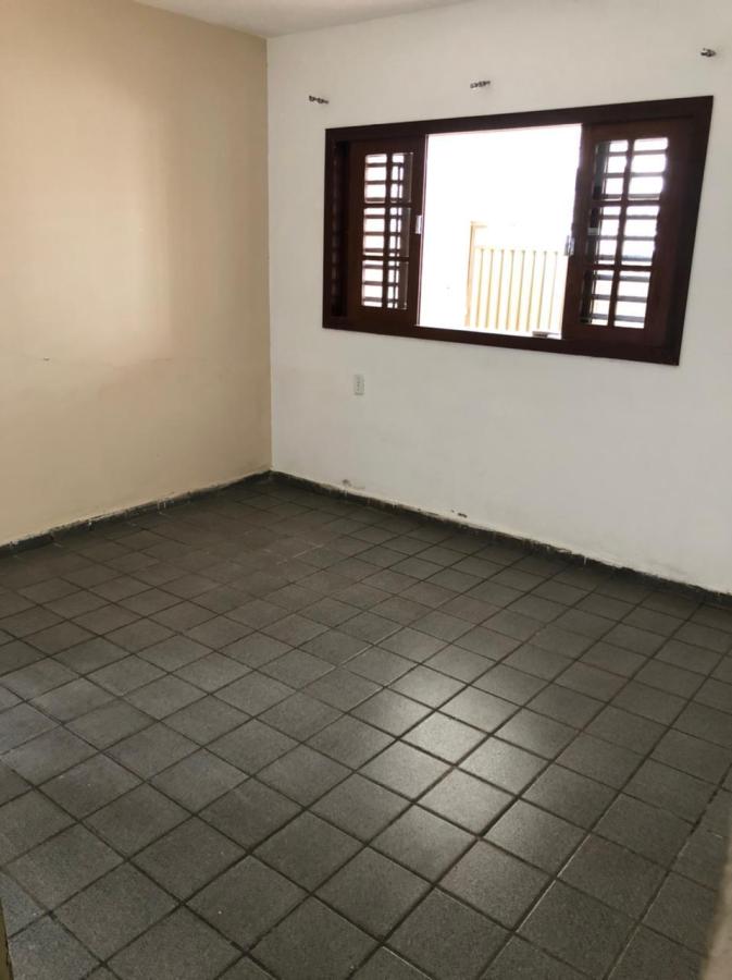 Casa para alugar com 4 quartos - Foto 1