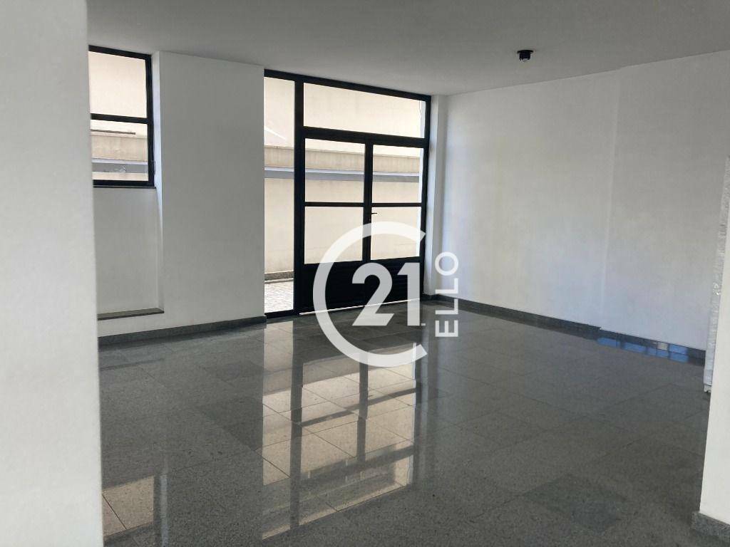 Apartamento à venda com 3 quartos, 180m² - Foto 17