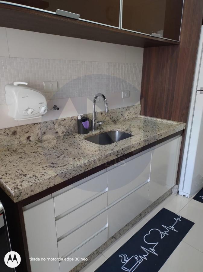 Apartamento à venda com 2 quartos, 69m² - Foto 8