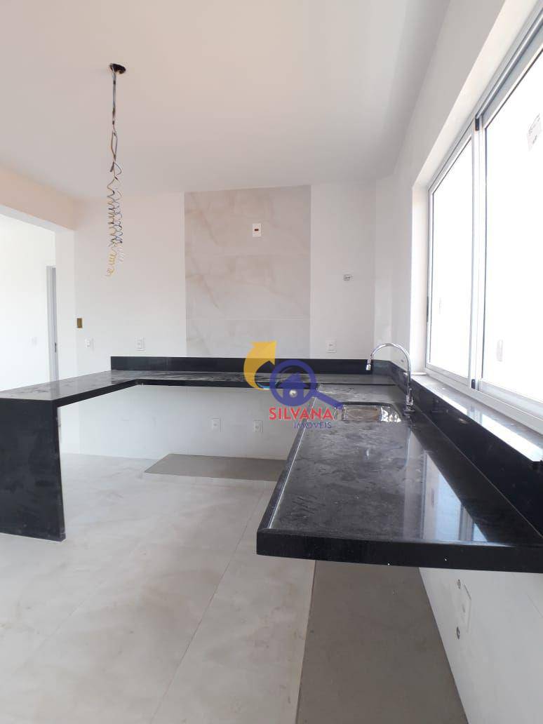 Apartamento à venda com 4 quartos, 138m² - Foto 14