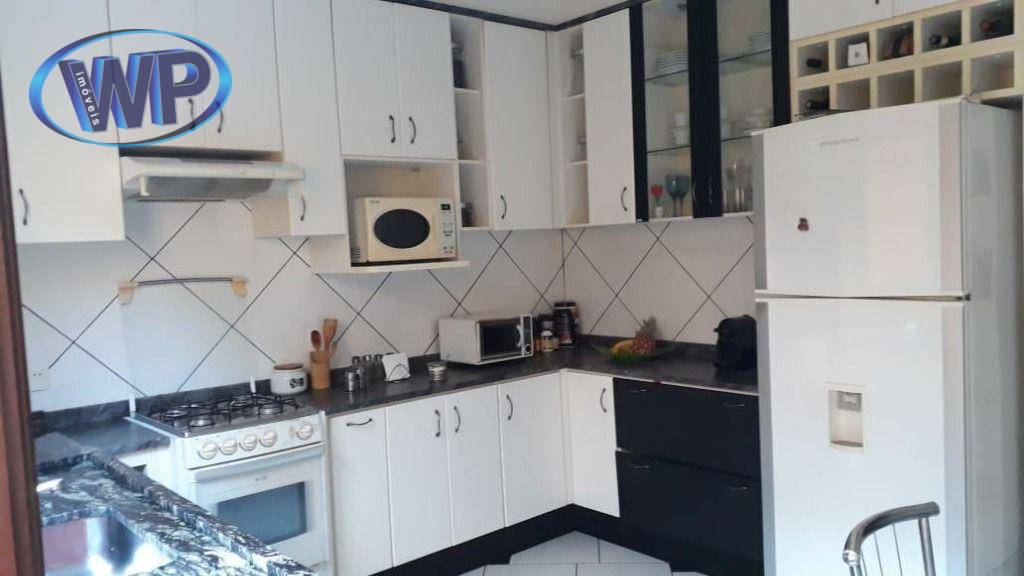 Sobrado à venda com 3 quartos, 178m² - Foto 6