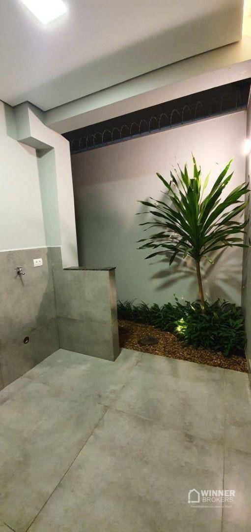 Sobrado à venda com 4 quartos, 250m² - Foto 4