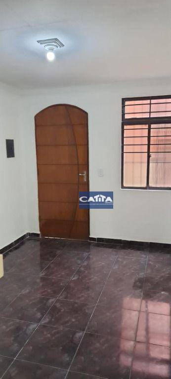 Apartamento à venda com 2 quartos, 40m² - Foto 8