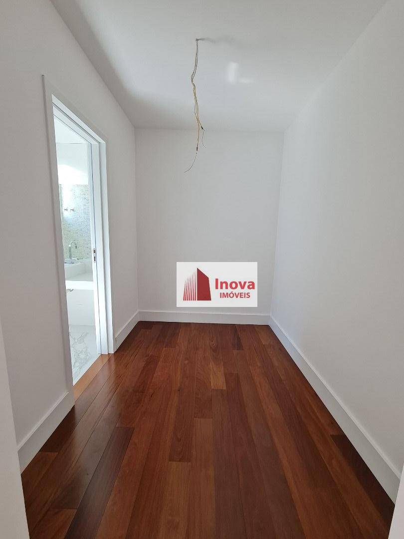 Apartamento à venda com 4 quartos, 300m² - Foto 15