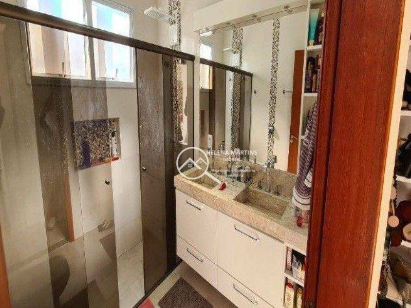 Sobrado à venda com 3 quartos, 258m² - Foto 18