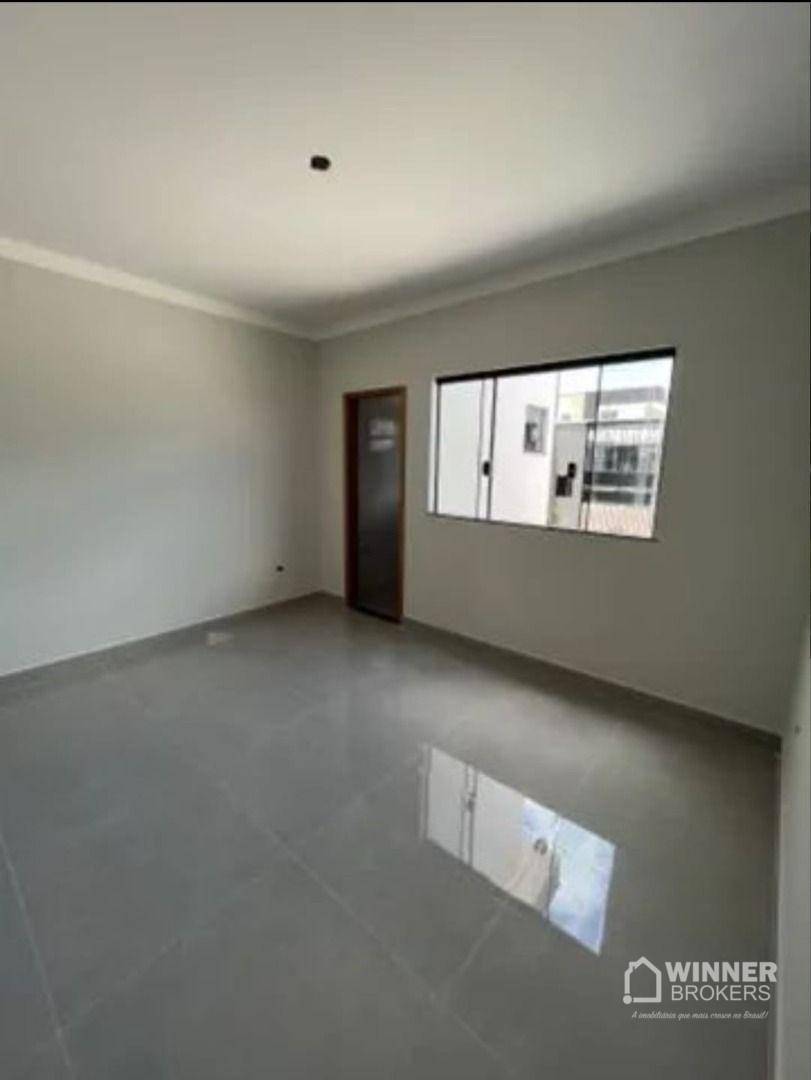 Casa à venda com 3 quartos, 76m² - Foto 8