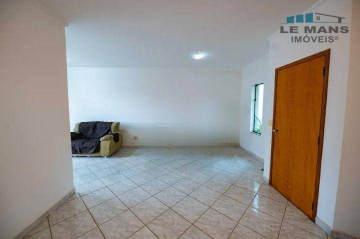 Casa à venda com 3 quartos, 178m² - Foto 19