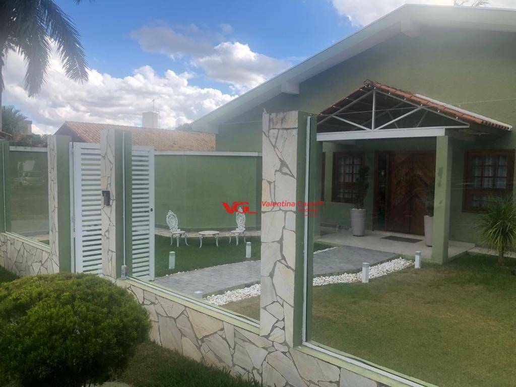 Chácara à venda com 3 quartos, 400m² - Foto 1