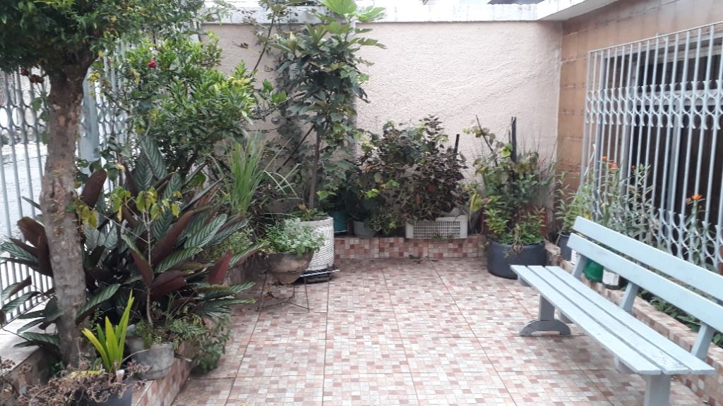 Casa à venda com 3 quartos, 200m² - Foto 39