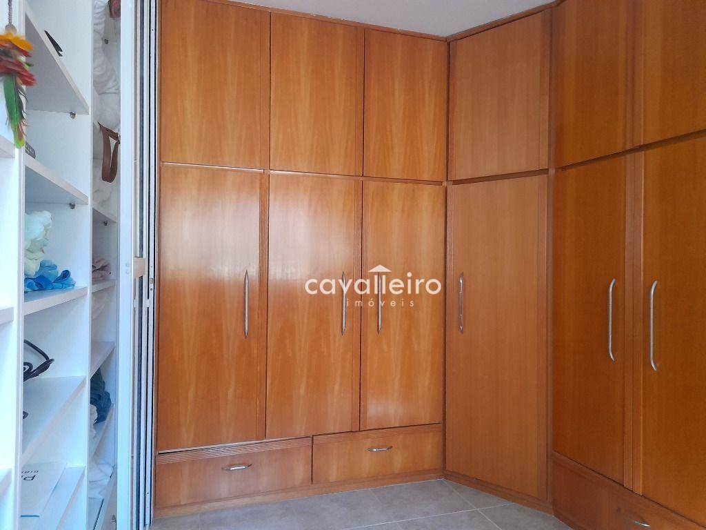 Casa de Condomínio à venda com 4 quartos, 328m² - Foto 24