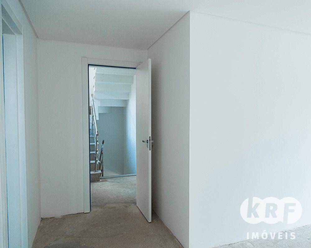 Sobrado à venda com 3 quartos, 160m² - Foto 37