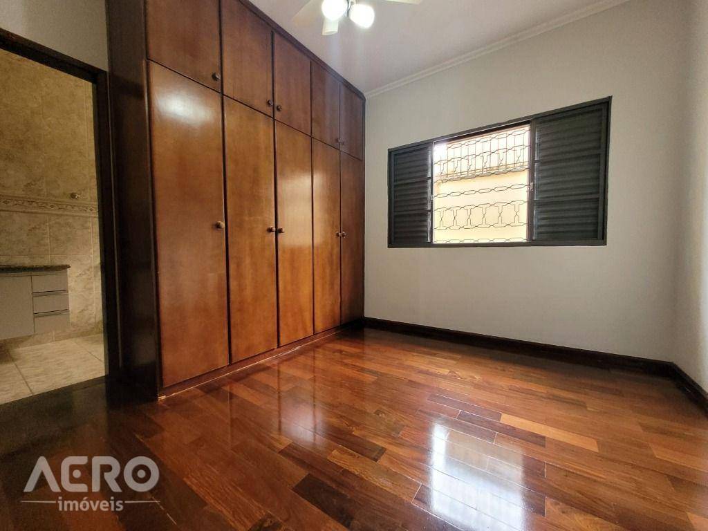 Casa à venda com 3 quartos, 172m² - Foto 31