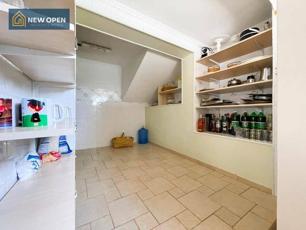 Casa à venda com 4 quartos, 413m² - Foto 5