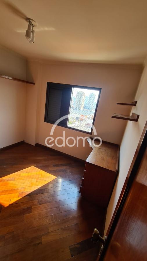 Apartamento para alugar com 3 quartos, 120m² - Foto 16