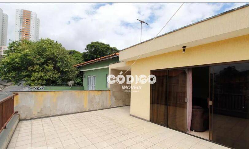 Casa à venda com 3 quartos, 267m² - Foto 4