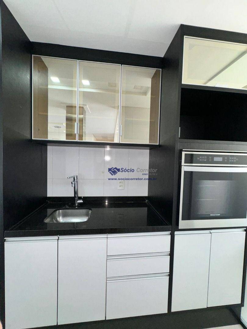 Apartamento à venda com 2 quartos, 68m² - Foto 26