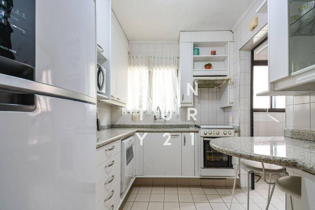 Apartamento à venda com 3 quartos, 120m² - Foto 22