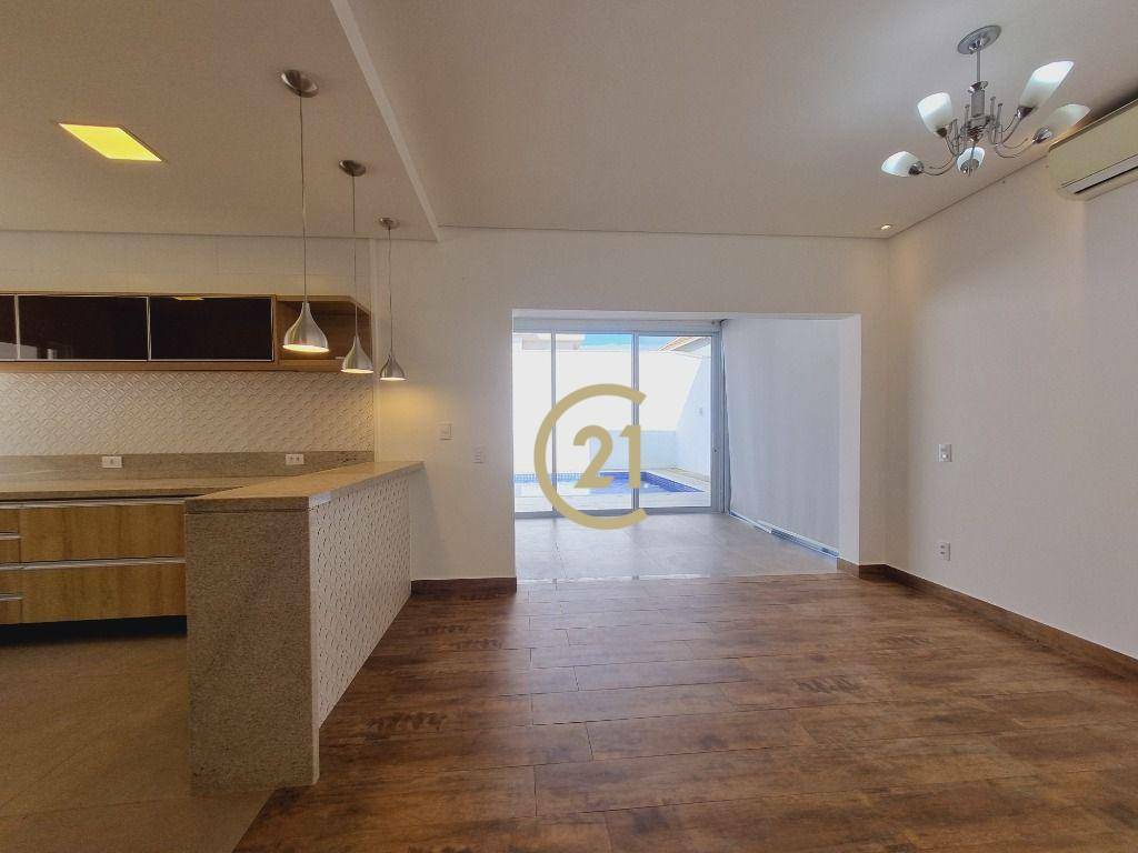 Casa de Condomínio à venda com 4 quartos, 255m² - Foto 7