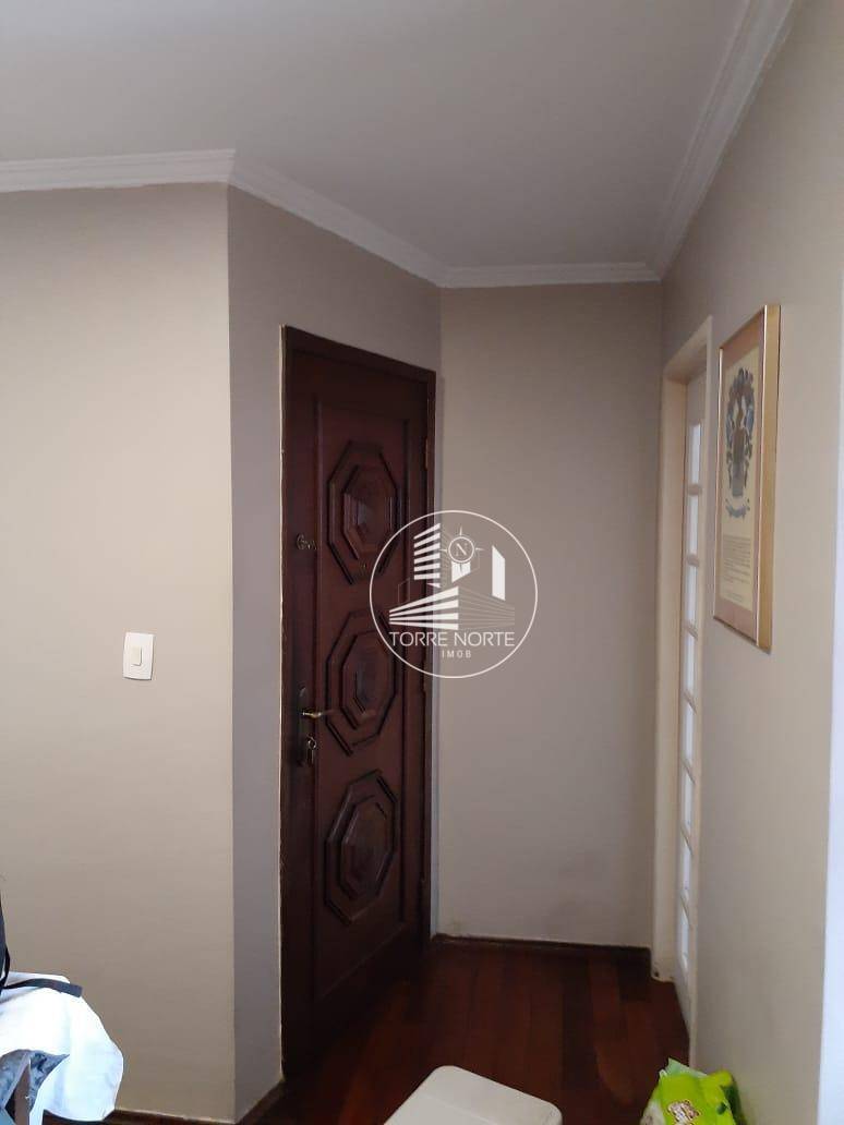 Apartamento à venda com 2 quartos, 68m² - Foto 3