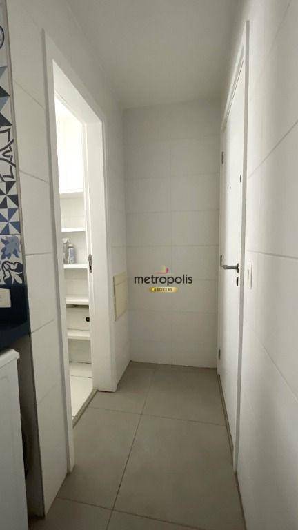 Apartamento para alugar com 3 quartos, 135m² - Foto 44