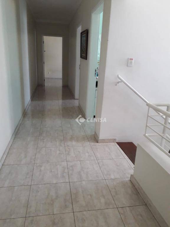 Casa à venda com 4 quartos, 300m² - Foto 12