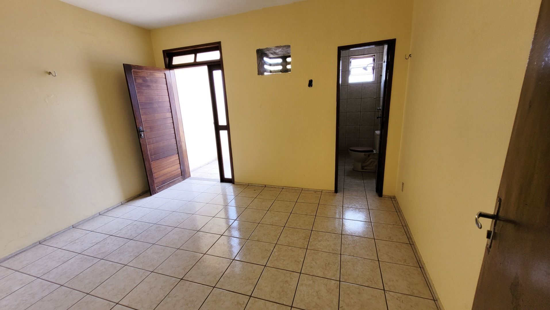 Casa para alugar com 3 quartos, 160m² - Foto 9