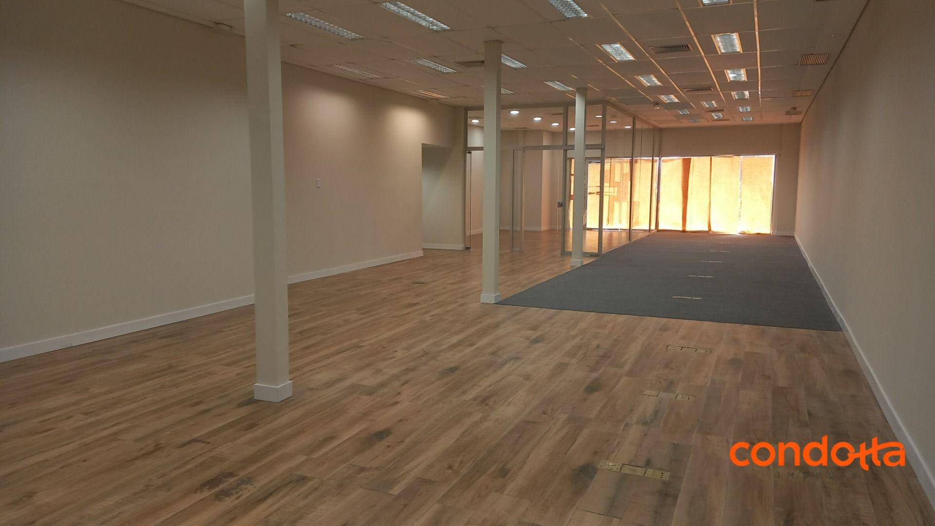 Loja-Salão, 268 m² - Foto 2