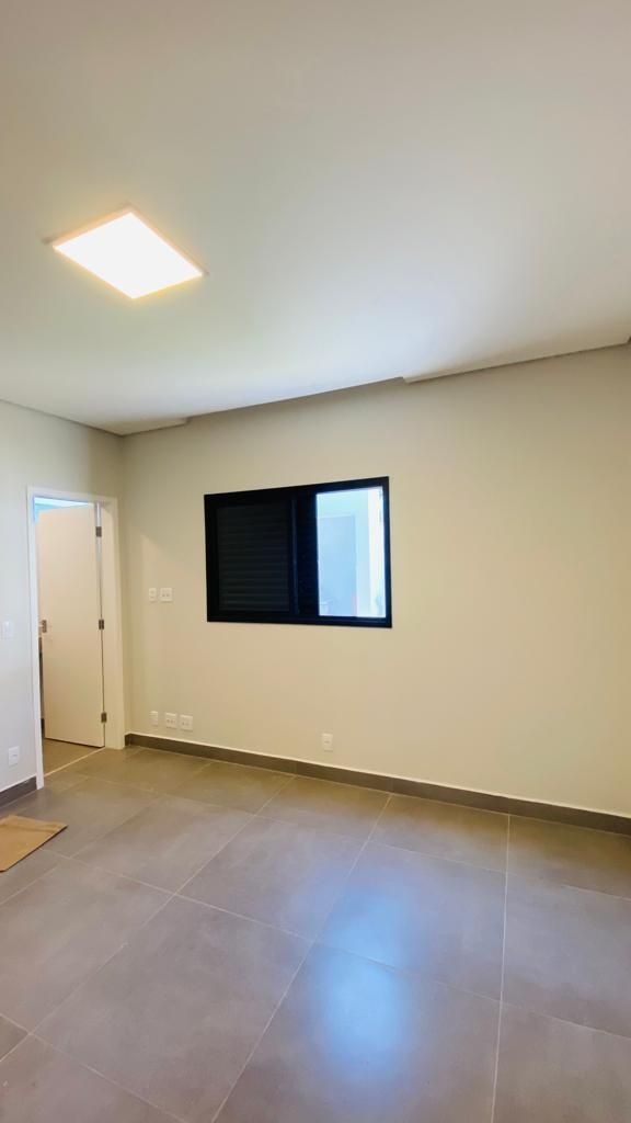 Casa à venda com 3 quartos, 210m² - Foto 9