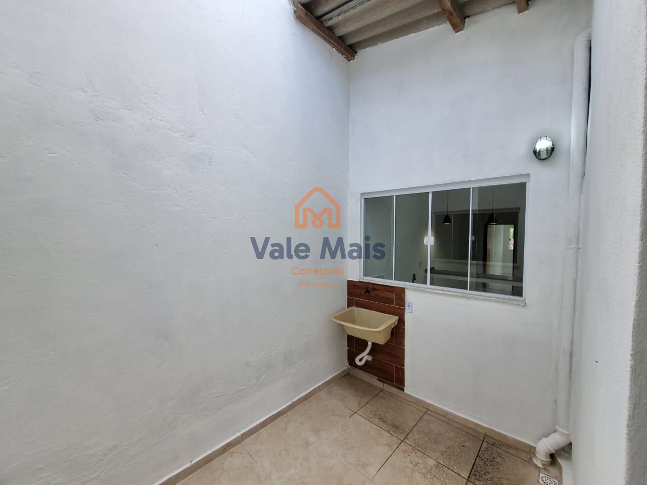 Casa para alugar com 2 quartos, 70m² - Foto 13