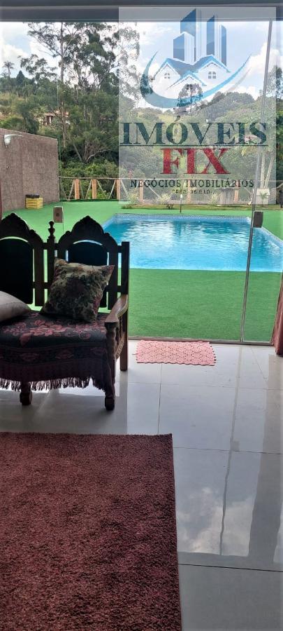 Chácara à venda com 3 quartos, 2100m² - Foto 2