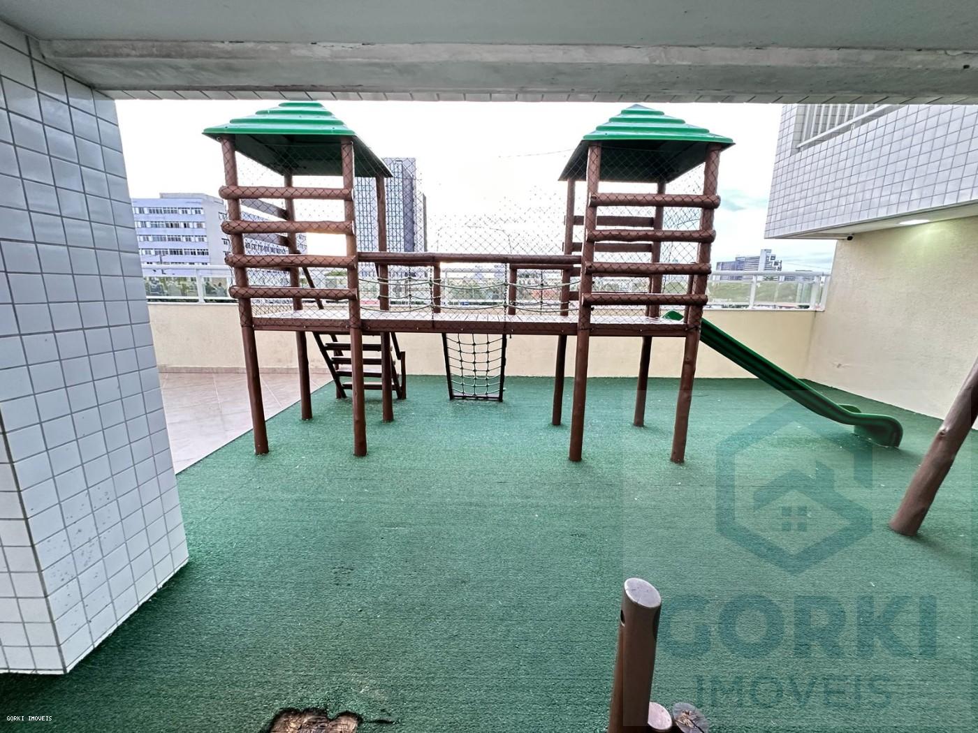 Apartamento à venda com 3 quartos, 205m² - Foto 3