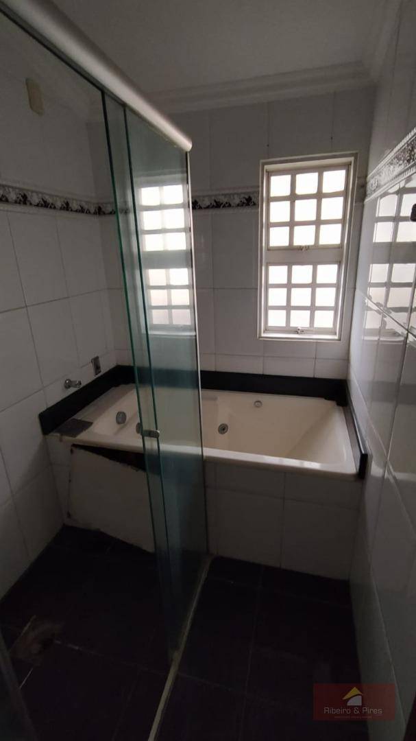 Sobrado à venda com 3 quartos, 200m² - Foto 22