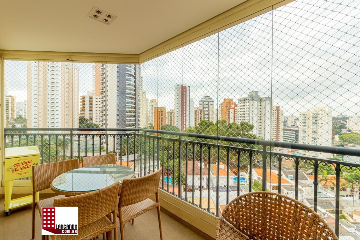 Apartamento à venda com 3 quartos, 130m² - Foto 1