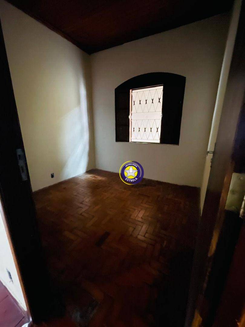Casa para alugar com 3 quartos, 250M2 - Foto 6