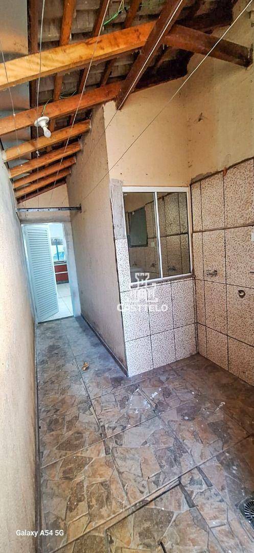 Casa à venda com 3 quartos, 69m² - Foto 25