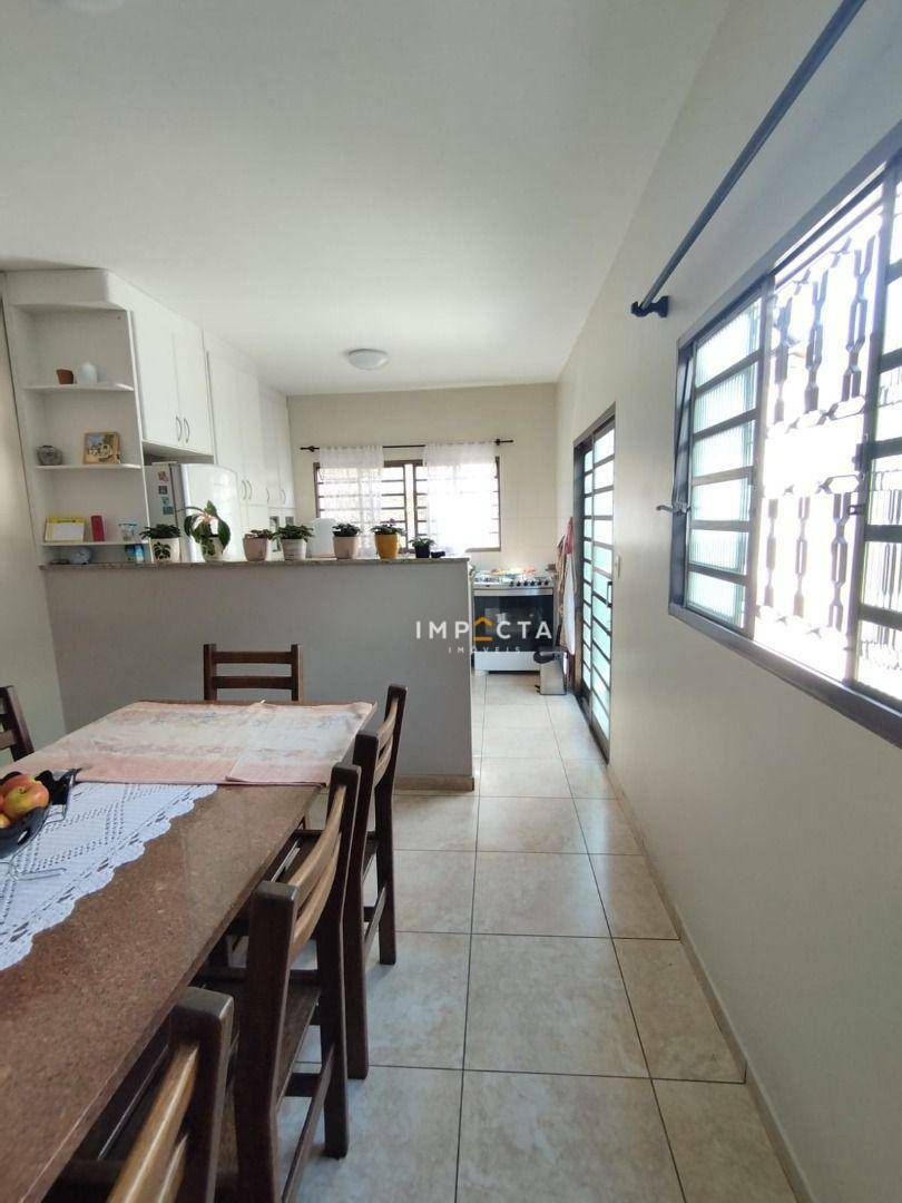 Casa à venda com 3 quartos, 145m² - Foto 8