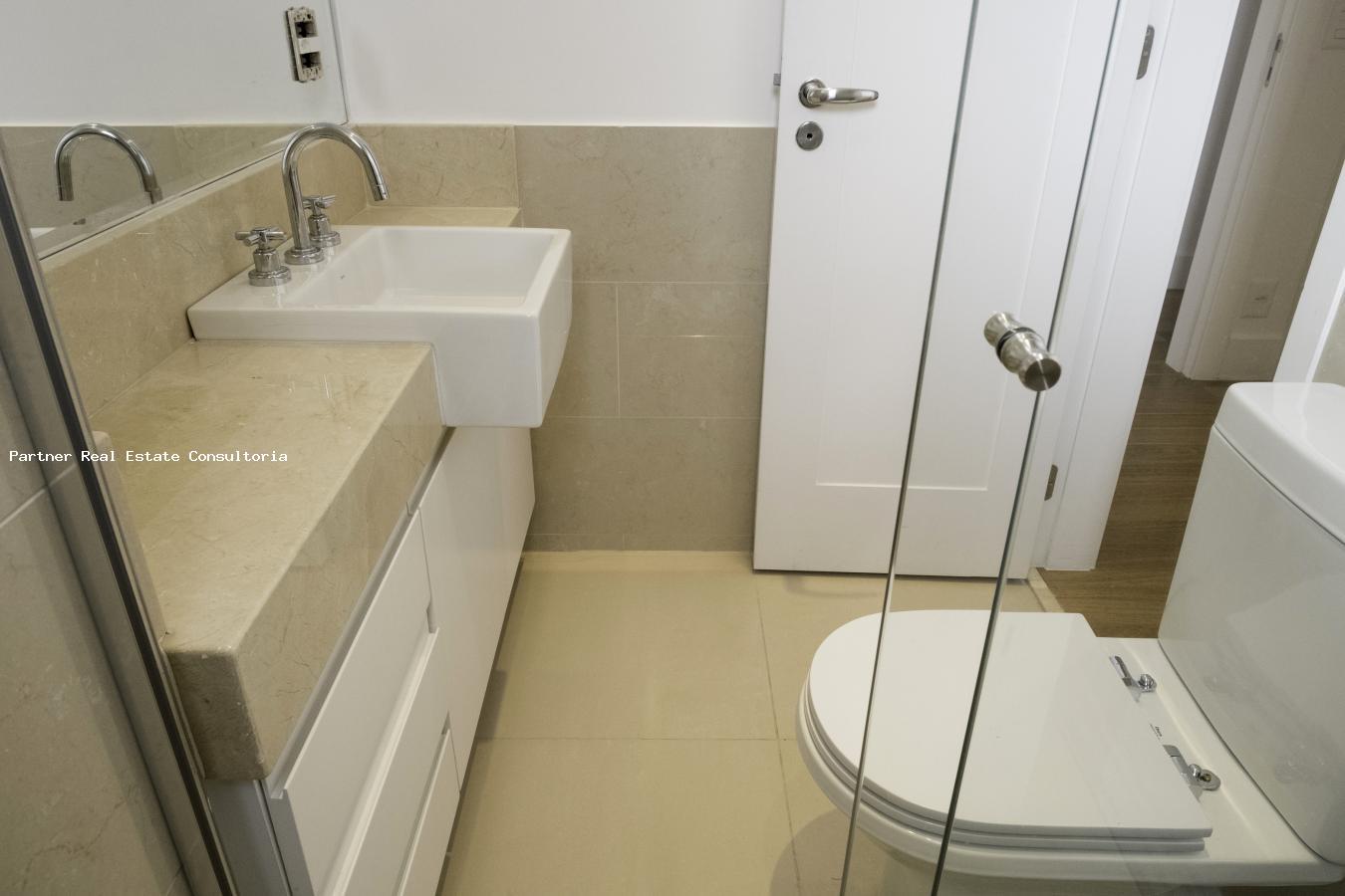 Apartamento para alugar com 4 quartos, 273m² - Foto 29