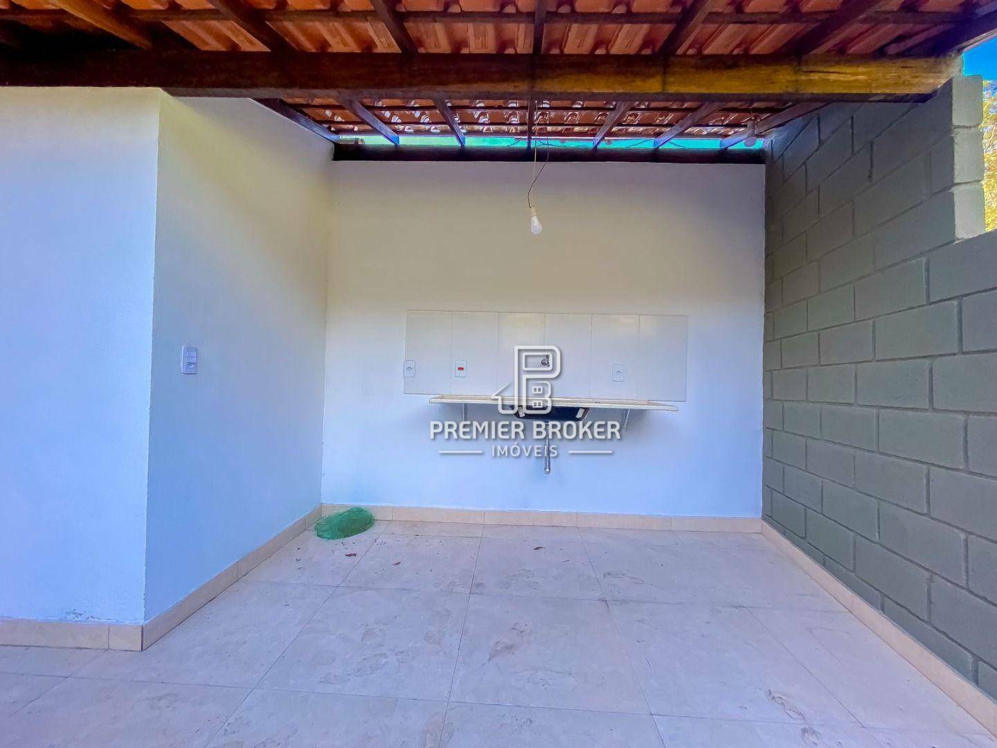 Casa à venda com 4 quartos, 219m² - Foto 28