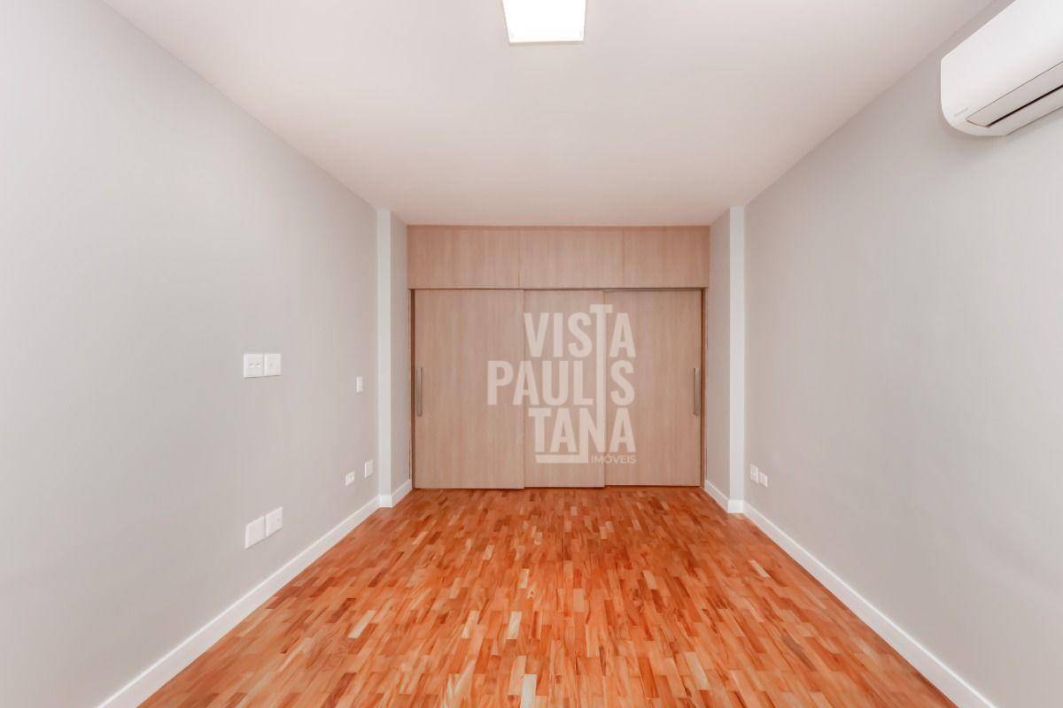 Apartamento à venda com 3 quartos, 227m² - Foto 19