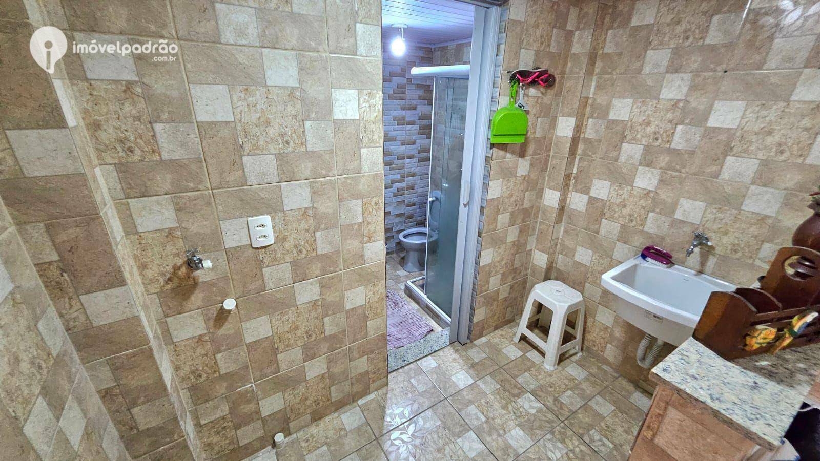 Casa à venda com 6 quartos, 400m² - Foto 10