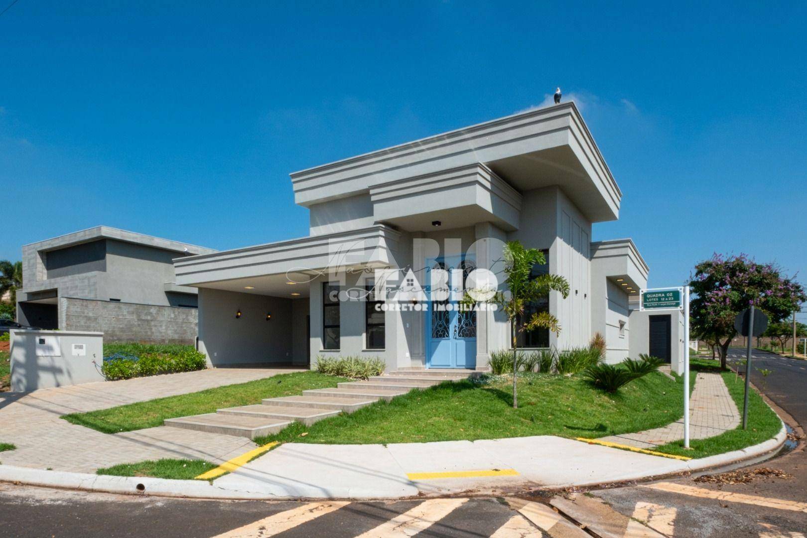 Casa de Condomínio à venda com 3 quartos, 210m² - Foto 1