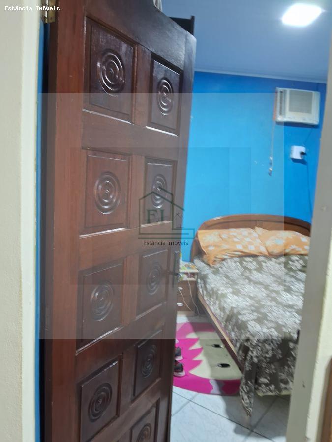 Casa à venda com 2 quartos, 200m² - Foto 8