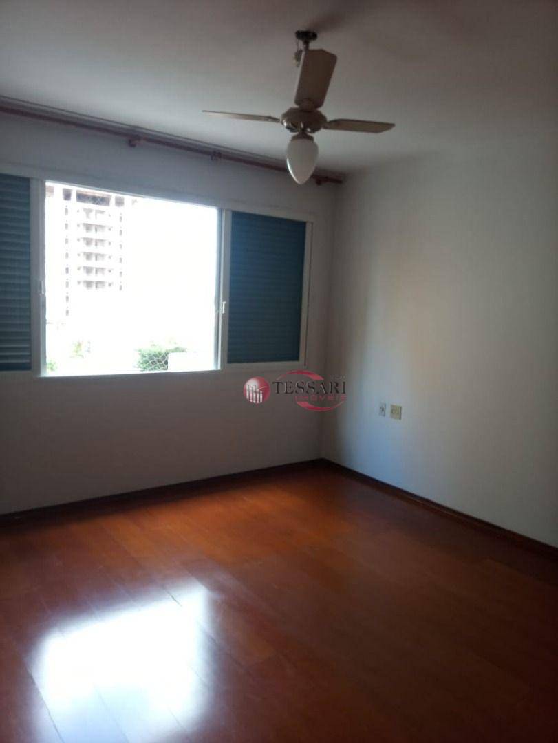 Apartamento para alugar com 2 quartos, 100m² - Foto 14