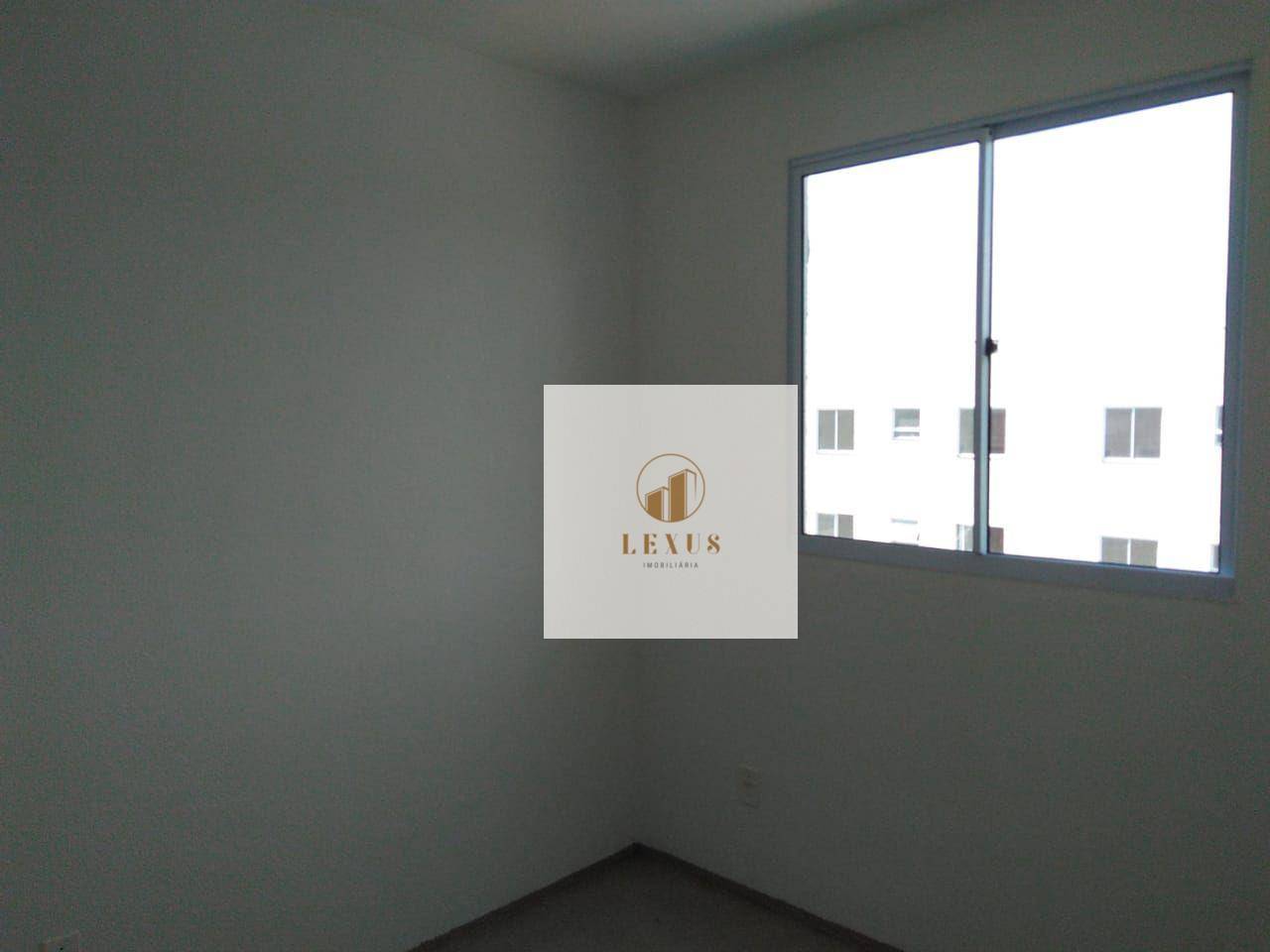 Apartamento à venda com 2 quartos, 42m² - Foto 3