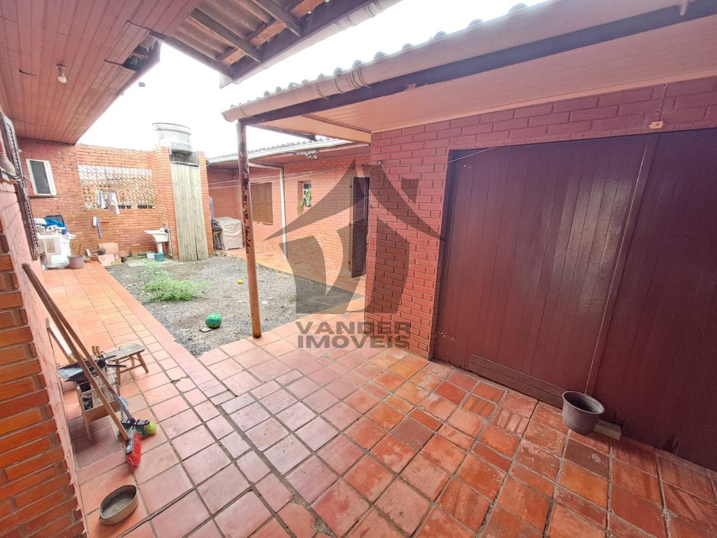 Casa à venda com 3 quartos, 300m² - Foto 12