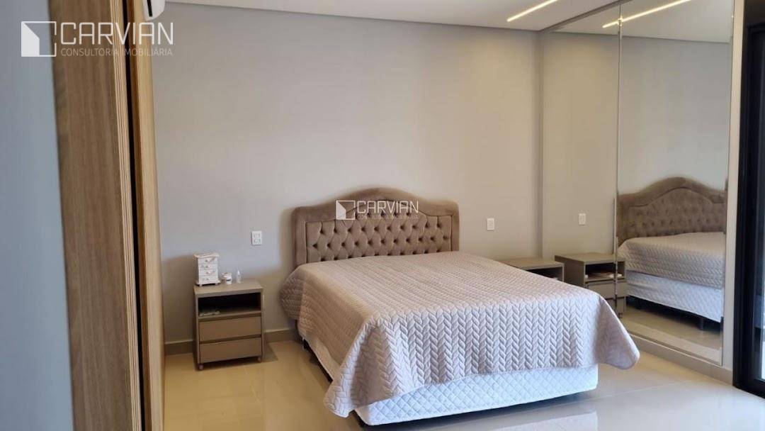 Casa de Condomínio à venda com 3 quartos, 305m² - Foto 15