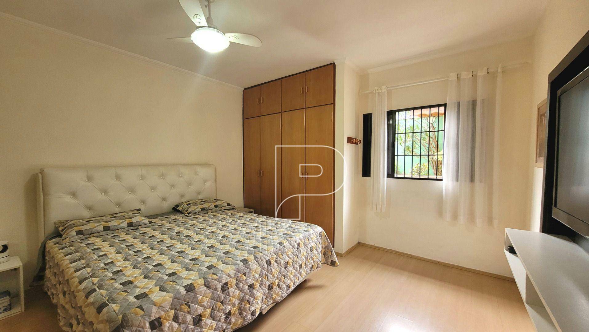 Casa de Condomínio à venda com 3 quartos, 240m² - Foto 19