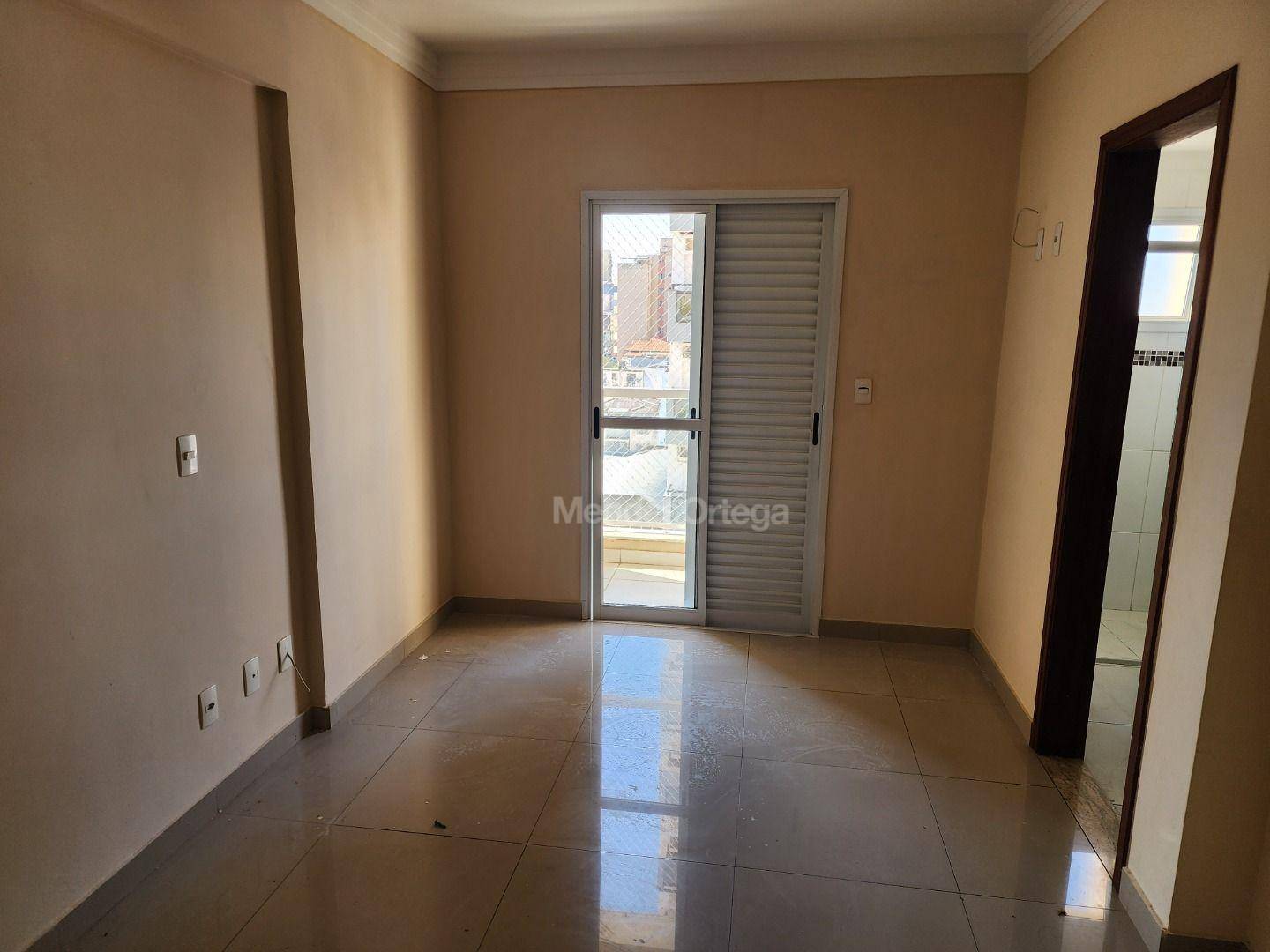 Apartamento para alugar com 3 quartos, 110m² - Foto 14