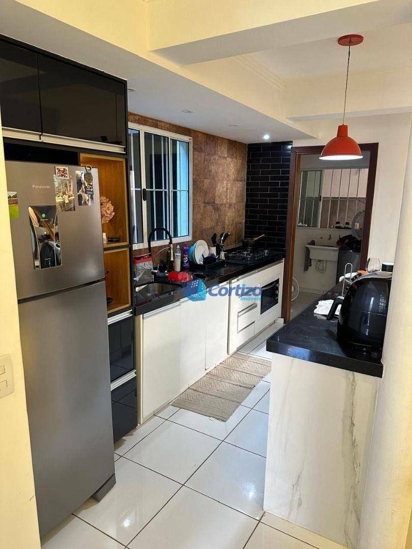 Casa de Condomínio à venda com 3 quartos, 179m² - Foto 10